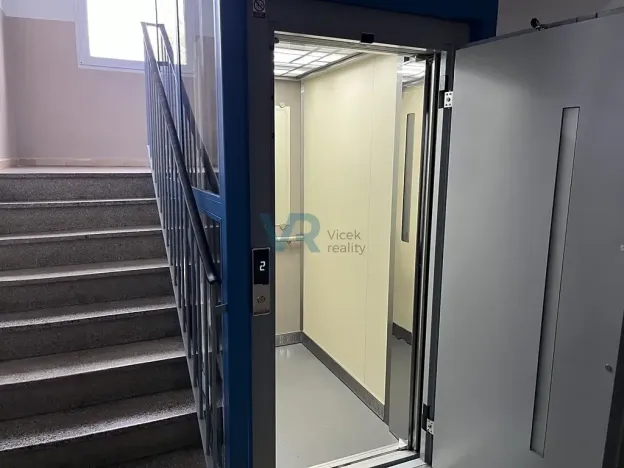 Prodej bytu 2+1, Kaplice, Na Vyhlídce, 63 m2