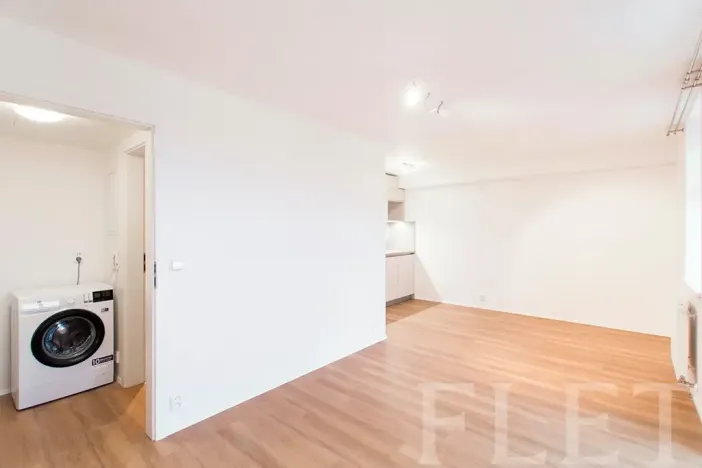 Pronájem bytu 1+kk, Praha - Libeň, Kotlaska, 25 m2