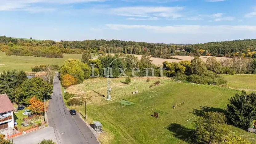 Prodej pozemku pro bydlení, Zalužany, 5028 m2