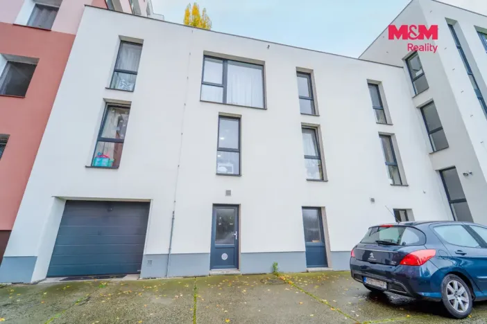 Prodej bytu 2+kk, Plzeň - Skvrňany, Kreuzmannova, 53 m2