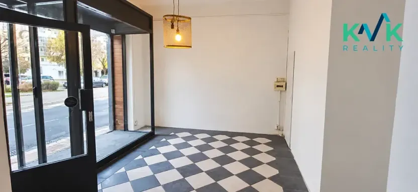 Pronájem obchodního prostoru, Karlovy Vary, Vítězná, 40 m2