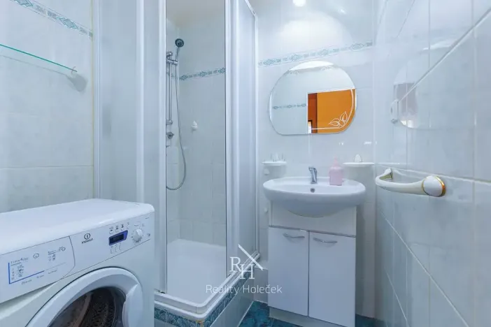 Prodej bytu 3+1, Kladno, Lacinova, 70 m2