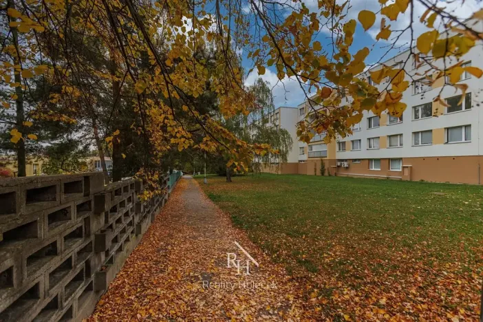 Prodej bytu 3+1, Kladno, Lacinova, 70 m2