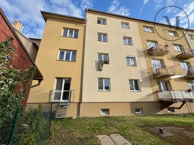 Pronájem bytu 2+1, České Budějovice, Heydukova, 67 m2