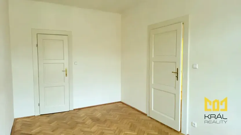 Pronájem bytu 2+1, Praha - Smíchov, Grafická, 57 m2