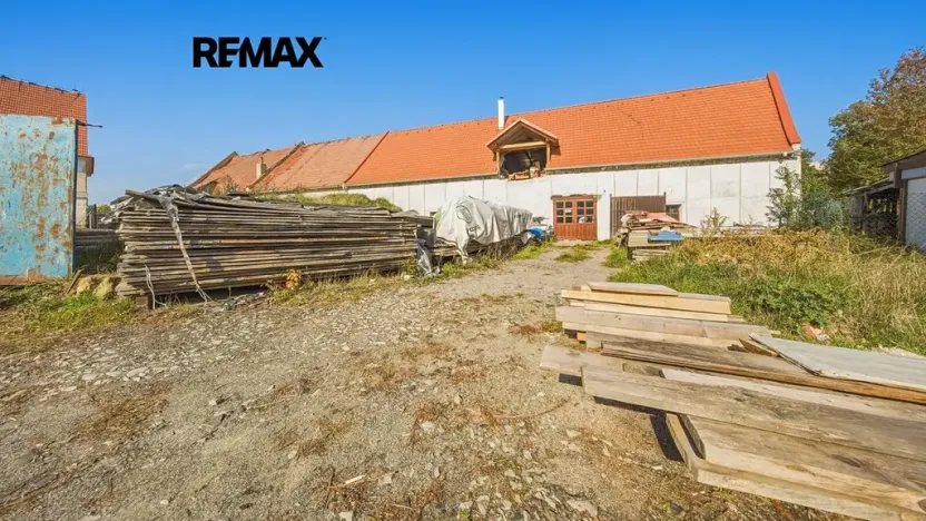 Prodej výrobních prostor, Holany, 241 m2