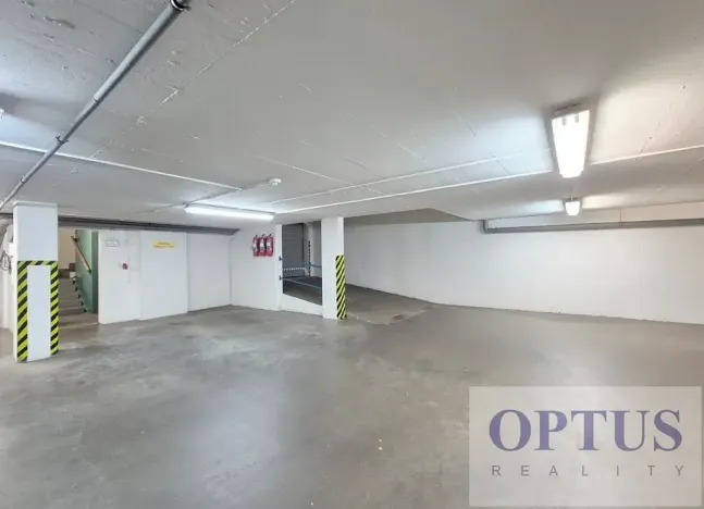 Pronájem bytu 4+1, Praha - Liboc, U silnice, 200 m2