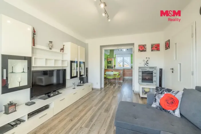 Prodej bytu 2+1, Kladno, Petrohradská, 54 m2