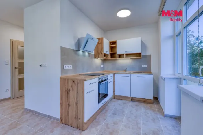 Prodej bytu 1+kk, Klatovy - Luby, 34 m2