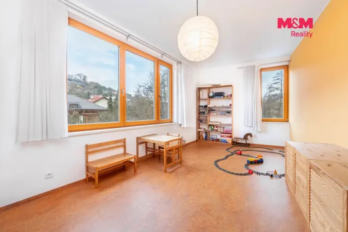 Prodej rodinného domu, Praha - Dejvice, V Šáreckém údolí, 230 m2