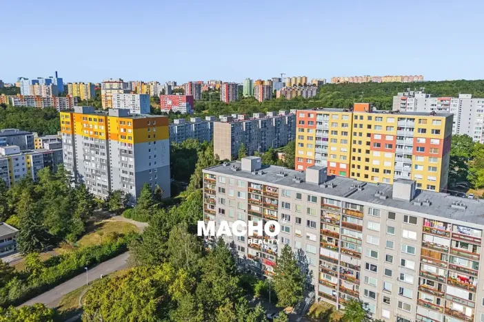 Prodej bytu 3+1, Praha - Modřany, Pirinská, 77 m2