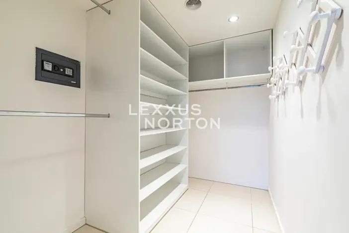 Pronájem bytu 5+kk, Praha - Dejvice, Evropská, 205 m2