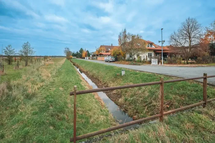 Prodej pozemku, Pardubice, Podhumenská, 772 m2