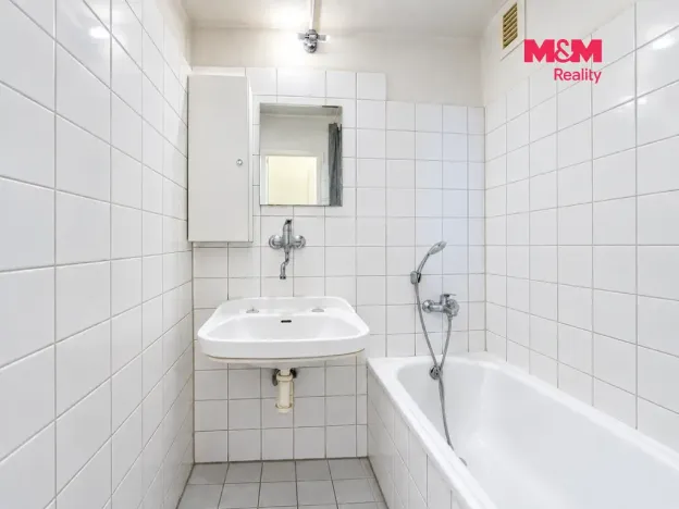 Prodej bytu 4+1, Praha - Karlín, K Olympiku, 82 m2