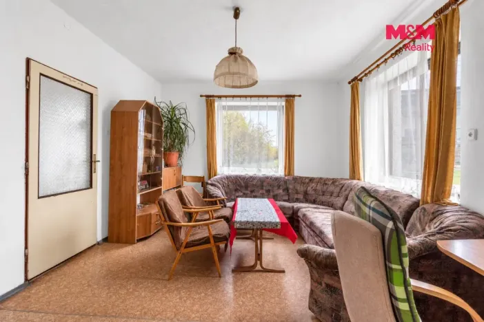 Prodej rodinného domu, Rovensko pod Troskami - Václaví, 130 m2
