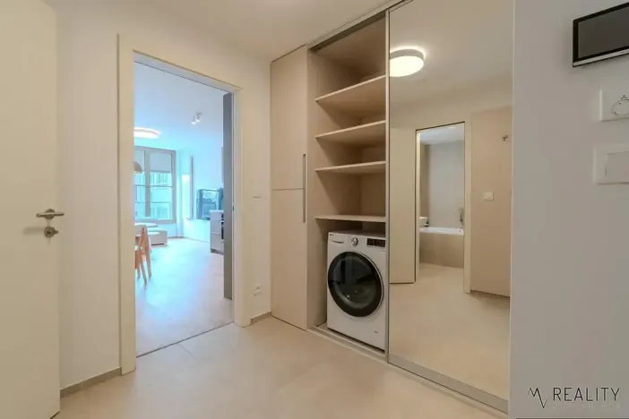 Pronájem bytu 2+kk, Ostrava, Dlouhá, 58 m2