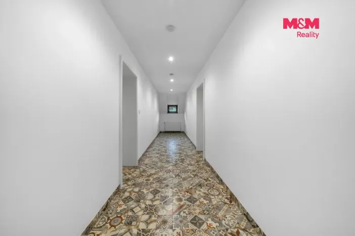 Prodej ubytování, Dalovice, Pod Strání, 486 m2