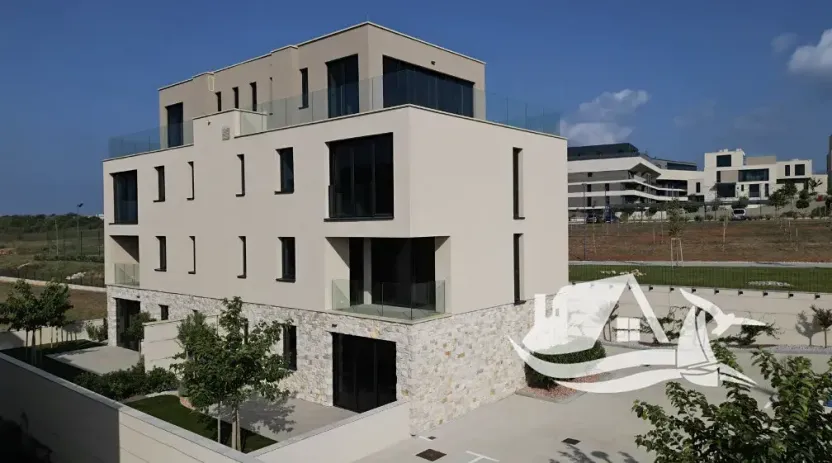 Prodej bytu 4+kk, Umag, Chorvatsko, 123 m2