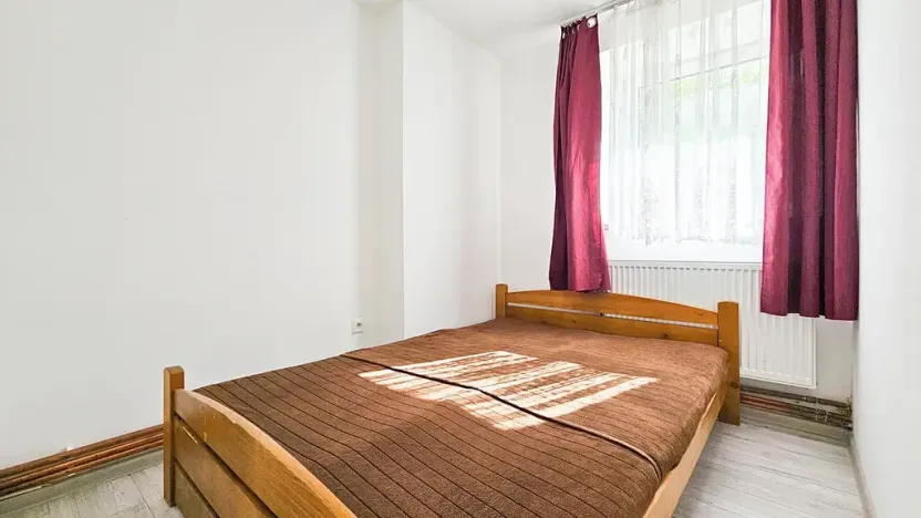 Pronájem bytu 2+1, Stříbrná Skalice, Pražská, 57 m2
