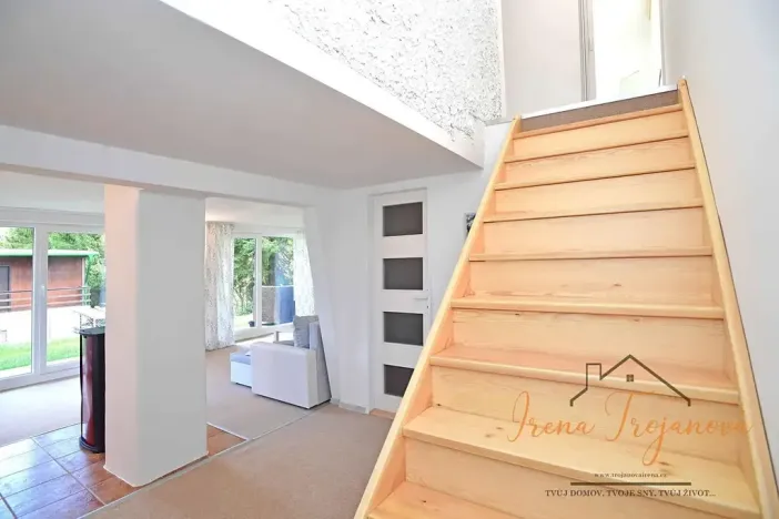 Prodej rodinného domu, Lešany, 85 m2