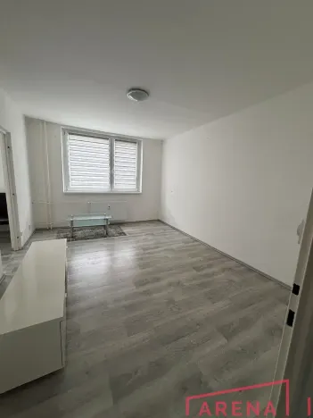 Pronájem bytu 2+1, Brno, Žebětínská, 58 m2