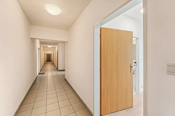 Prodej bytu 1+kk, Praha - Troja, Hnězdenská, 33 m2