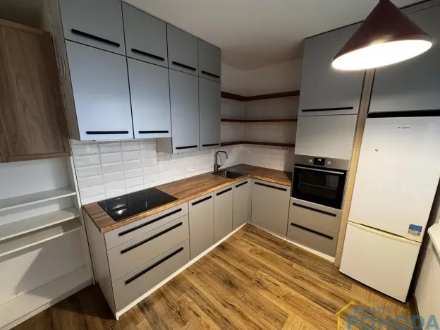 Pronájem bytu 2+1, Litomyšl, Komenského nám., 60 m2
