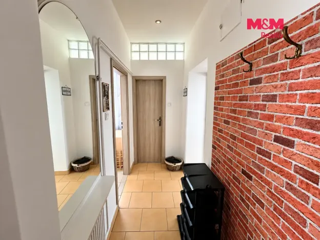 Pronájem bytu 1+1, Krnov, Březinova, 40 m2