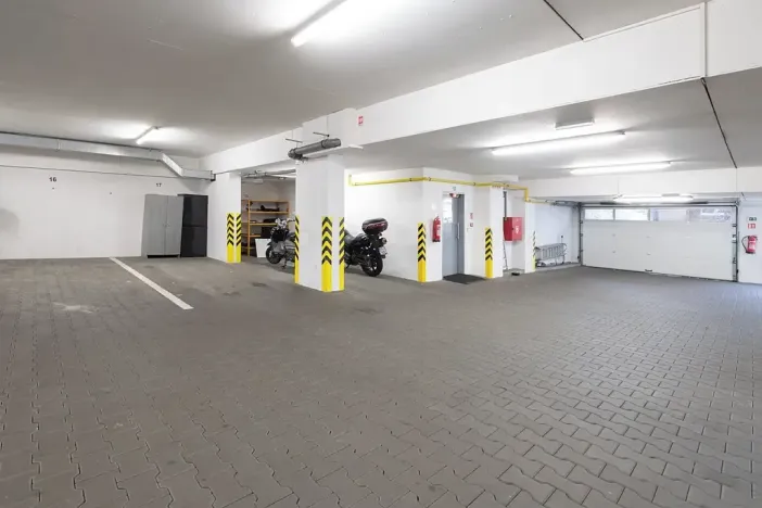 Pronájem bytu 2+kk, Brno, Slatinská, 83 m2