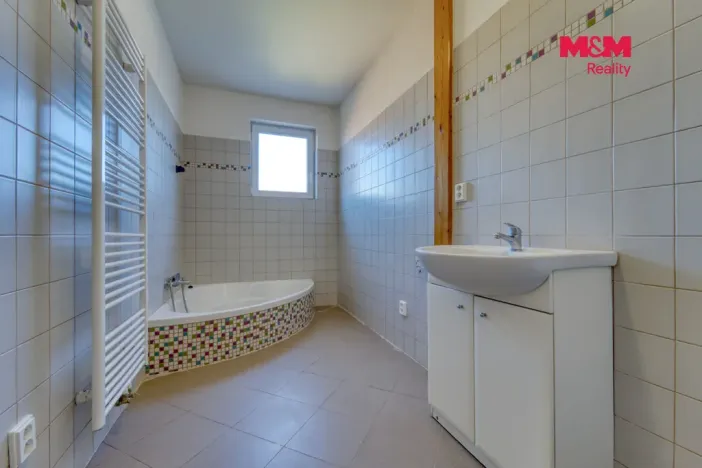 Pronájem bytu 3+kk, Chrást, tř. Čs. odboje, 72 m2