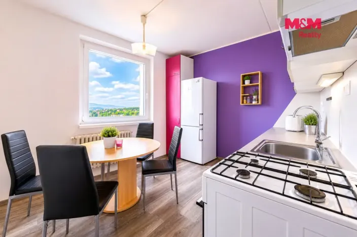 Prodej bytu 2+1, Karlovy Vary - Drahovice, Úvalská, 58 m2