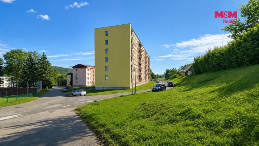 Pronájem bytu 3+1, Radvanice, 78 m2