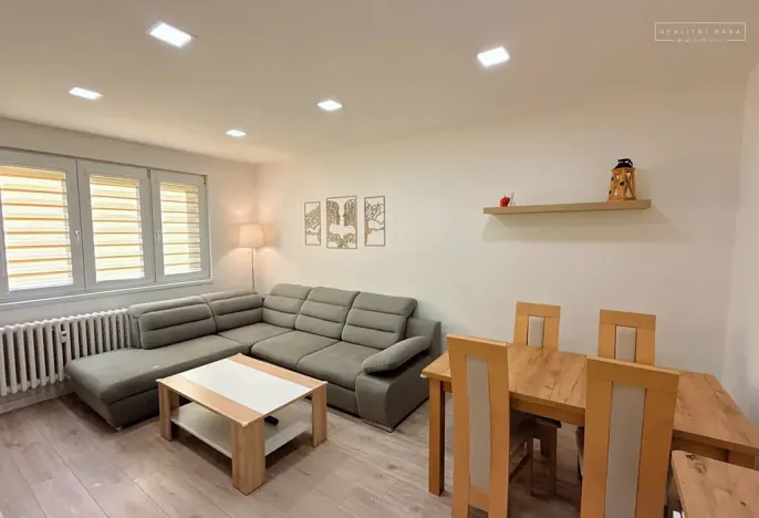 Prodej bytu 2+1, Karviná, Majakovského, 53 m2