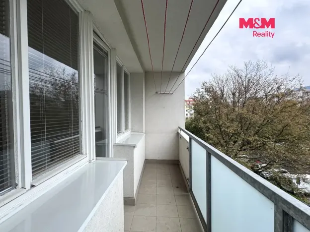 Pronájem bytu 2+1, Ústí nad Labem - Ústí nad Labem-centrum, Velká Hradební, 51 m2