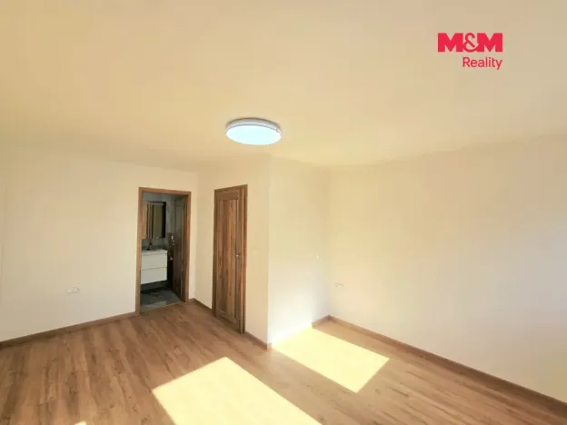 Prodej rodinného domu, Praha - Kyje, Bajgarova, 160 m2