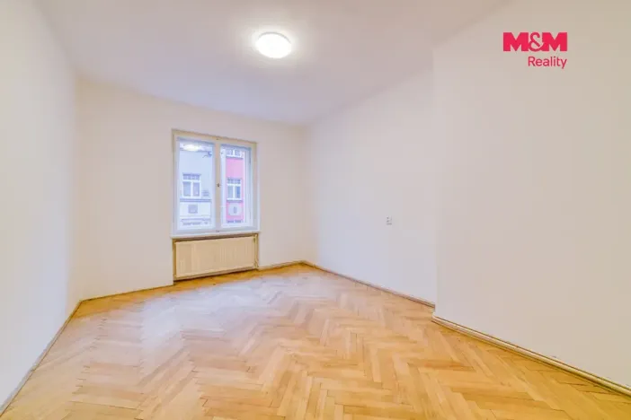 Prodej bytu 4+1, Cheb, Májová, 121 m2