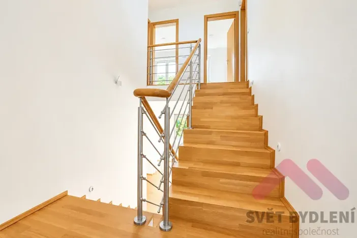 Pronájem rodinného domu, Praha - Velká Chuchle, Adlerova, 184 m2