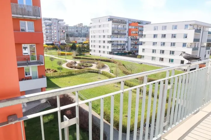 Pronájem bytu 2+kk, Praha - Háje, Loosova, 69 m2