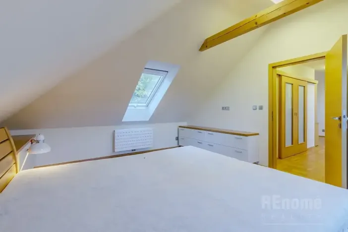 Prodej rodinného domu, Třebotov, V Zálesí, 300 m2