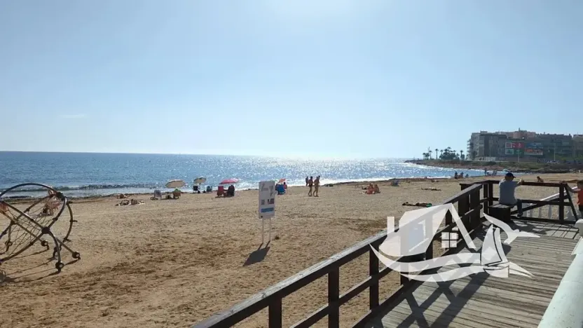 Prodej bytu 2+kk, Torrevieja, Španělsko, 39 m2