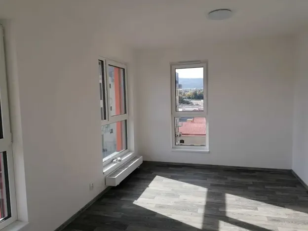 Pronájem bytu 2+kk, Liberec, Tatranská, 59 m2