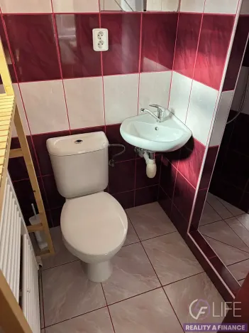 Pronájem bytu 1+1, Vrchlabí, Nám. Míru, 30 m2