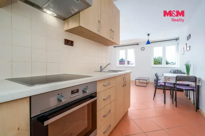 Prodej činžovního domu, Nehvizdy, Pražská, 300 m2