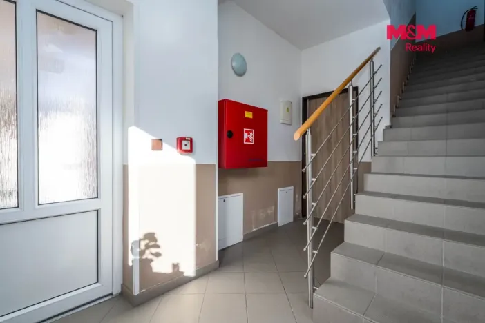 Prodej činžovního domu, Nehvizdy, Pražská, 300 m2