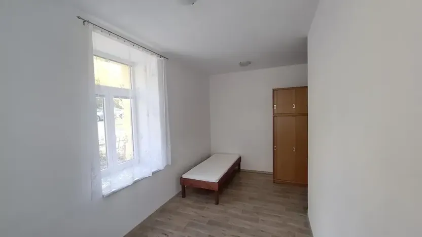 Pronájem bytu 2+kk, Jihlava, Hálkova, 46 m2