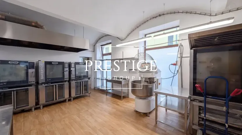 Pronájem restaurace, Praha - Libeň, Pod Hájkem, 158 m2
