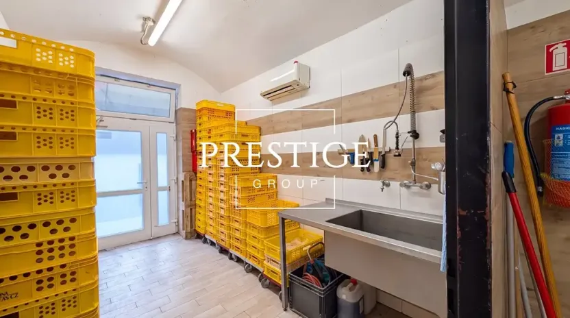 Pronájem restaurace, Praha - Libeň, Pod Hájkem, 158 m2