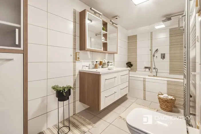 Prodej bytu 3+kk, Chrudim, Resselovo náměstí, 90 m2