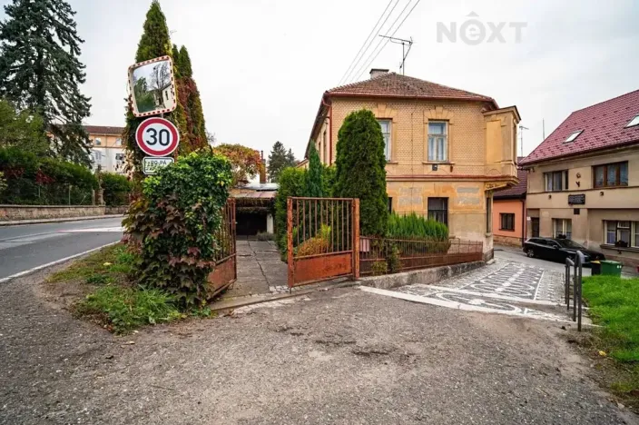 Prodej rodinného domu, Lázně Bělohrad, Vojtíškova, 250 m2