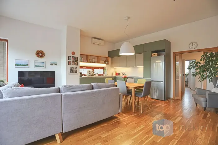 Prodej bytu 3+kk, Praha - Štěrboholy, Laudonova, 87 m2